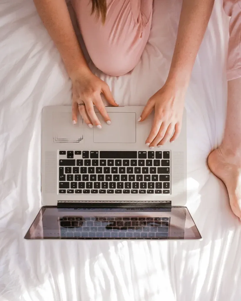 The Cyclical Entrepreneur Course - Workspace with laptop and coffee